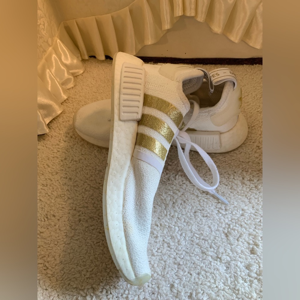 ADIDAS BOOST - Picture 11 of 16